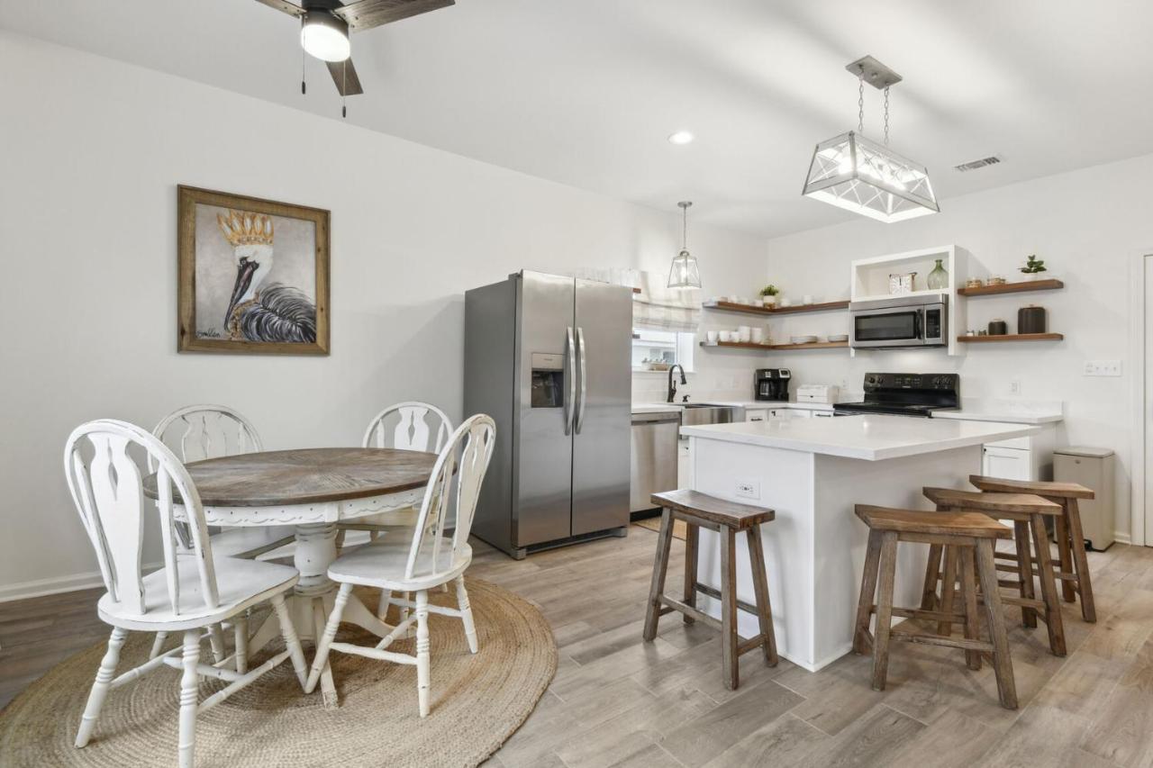 Hébergement de vacances Vacation Rental In Old Town Bay St Louis Unit A Bay St. Louis